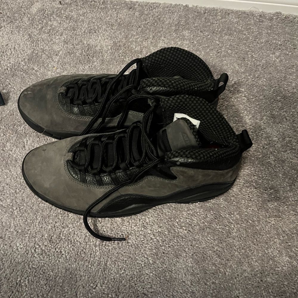 Jordan 10s size12 6/10 condition